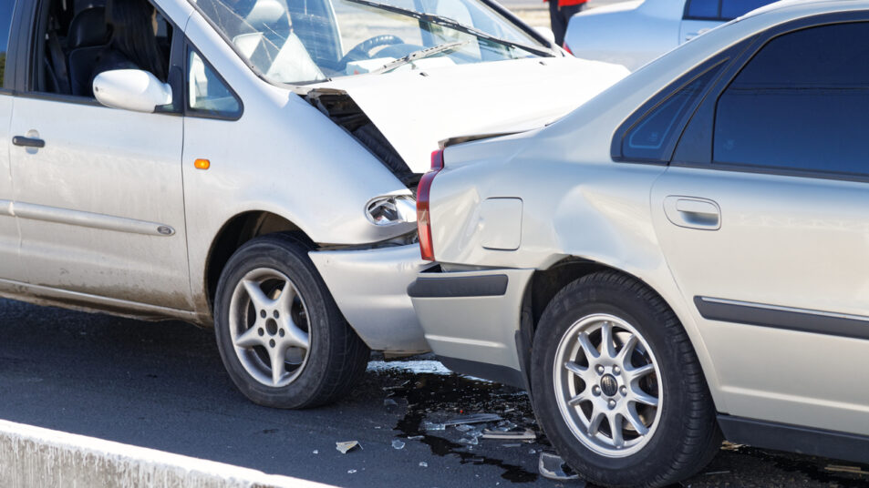 How To File a Personal Injury Claim After a Car Accident in Oregon